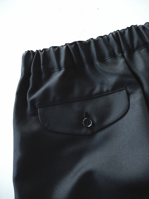BLACK COMME des GARCONS【ブラック コム デ ギャルソン】正規取り扱い